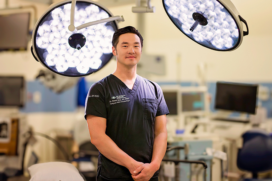 SPHHF_Dr.Patrick_Yang Portrait of Dr Yang in a surgical room